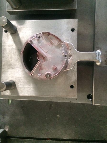 切边整形模具